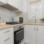Center Chmielna 100 Varşova