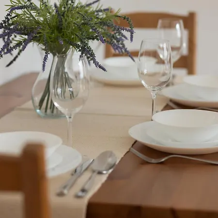 Center Chmielna 100 * Varsovie