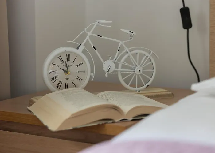 Center Chmielna 100 Daire *